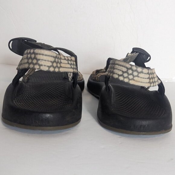 Chaco Thong Water Sandal Hike Arch Support Strappy Size 10 Grey White Pattern - Picture 3 of 7